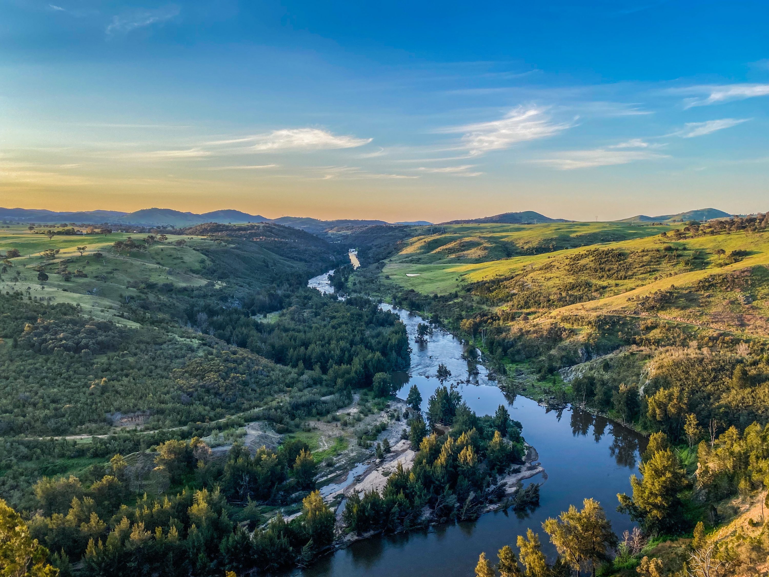 10 great walks, runs and hikes Canberra